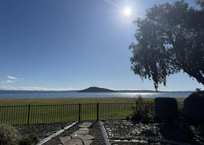 Сasa de vacaciones Willow Lakehouse Rotorua