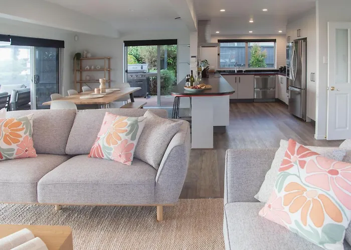 Willow Lakehouse
