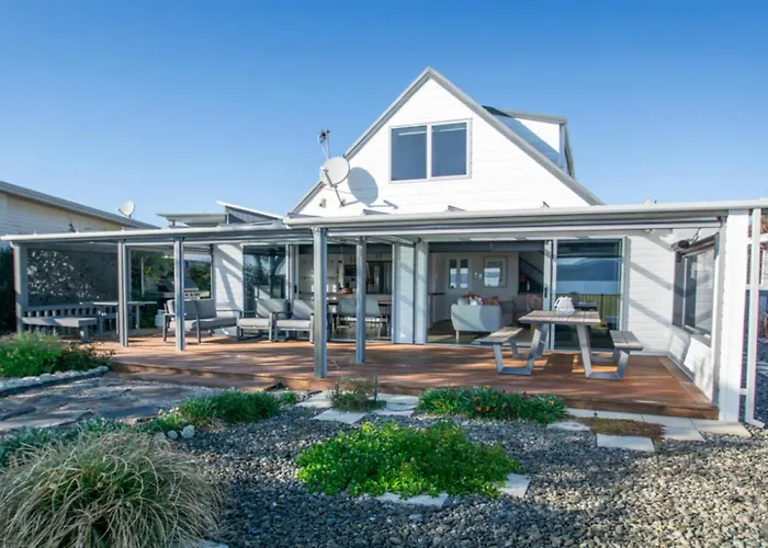 Willow Lakehouse *