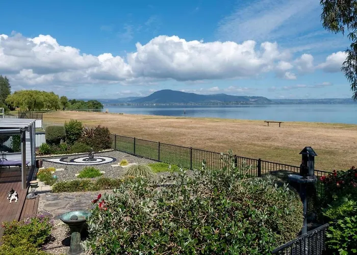 Сasa de vacaciones Willow Lakehouse Rotorua
